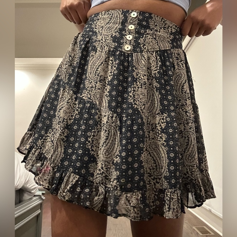 South Moon Under Blu Pepper Paisley Skirt NWT Size S